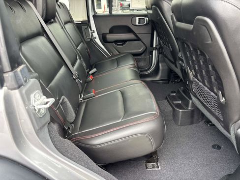 Certified 2020 Jeep Wrangler Unlimited Rubicon w/ Dual Top Group image 14