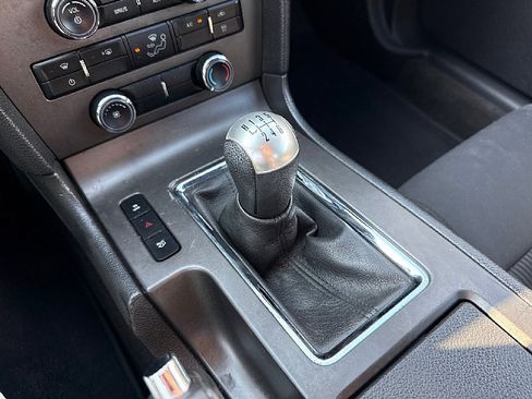 Used 2012 Ford Mustang Coupe image 19