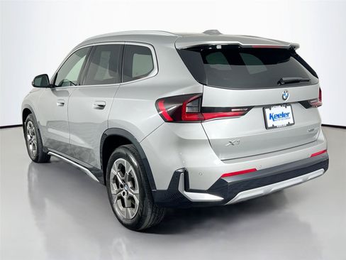 Certified 2023 BMW X1 xDrive28i w/ Convenience Package AWD/4WD image 4