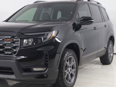Used 2024 Honda Passport TrailSport image 49