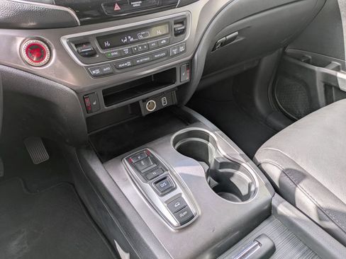 Used 2021 Honda Pilot EX-L image 22