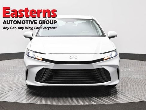 Used 2025 Toyota Camry LE FWD image 2