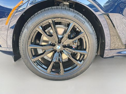 New 2027 BMW X7 xDrive40i w/ Executive Package AWD/4WD image 43