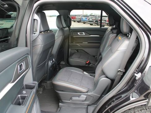 New 2026 Ford Explorer Tremor AWD/4WD image 9