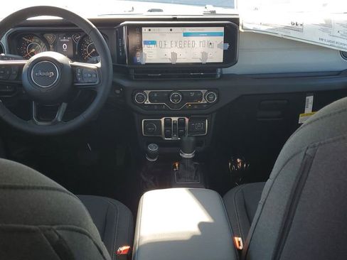 New 2026 Jeep Gladiator Sport image 10