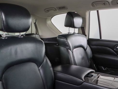 Used 2024 INFINITI QX80 Luxe w/ Cargo Package image 31