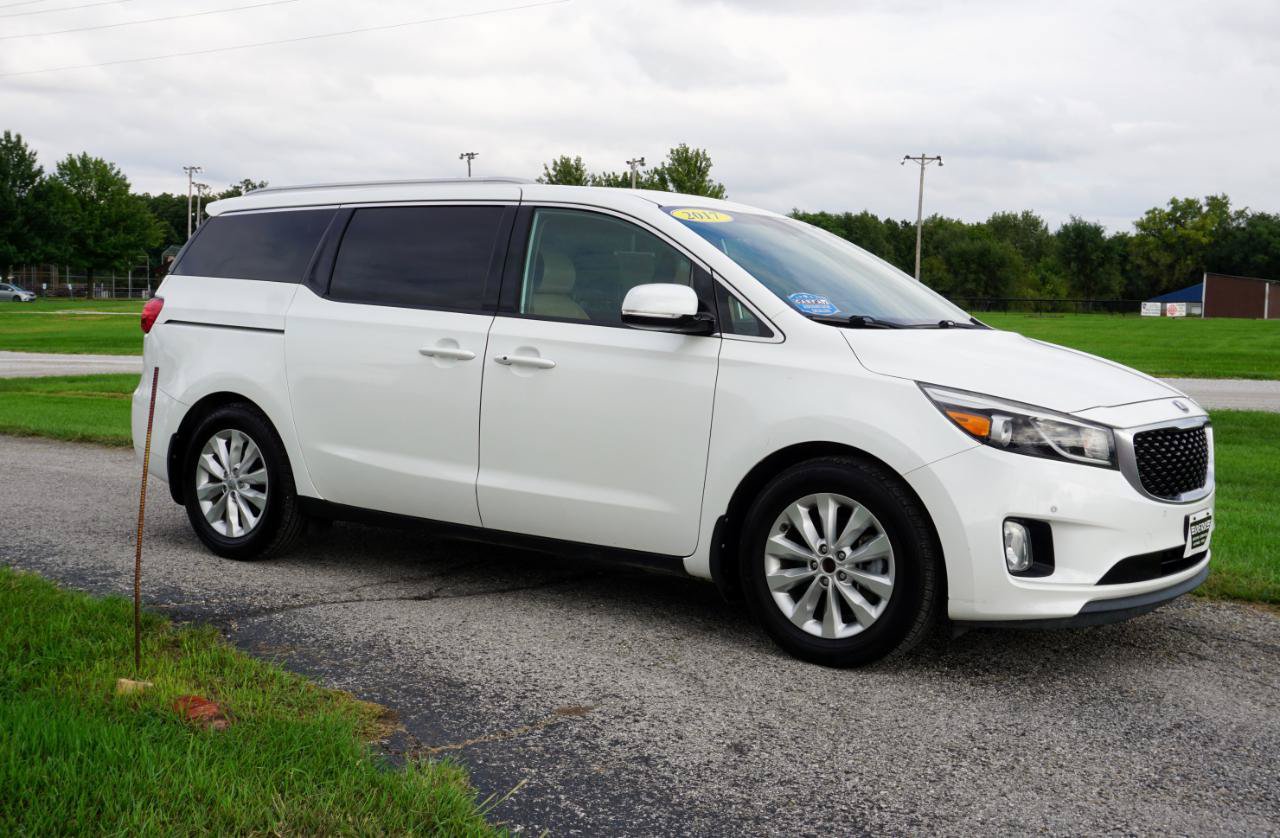 Used 2017 Kia Sedona EX FWD image 5