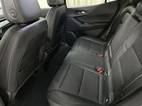 Used 2025 Chevrolet Equinox LT w/ Convenience Package II image 15