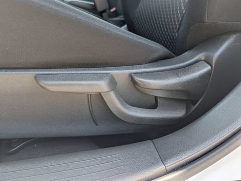 Used 2023 Nissan Versa S FWD image 22