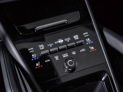 New 2026 Porsche Cayenne GTS AWD/4WD image 24
