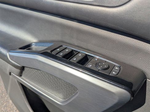 Used 2023 Nissan Pathfinder SL w/ SL Premium Package image 19