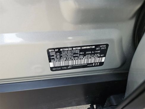 Used 2024 Mitsubishi Outlander SE image 30