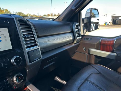 Used 2017 Ford F250 King Ranch w/ King Ranch Ultimate Package image 60