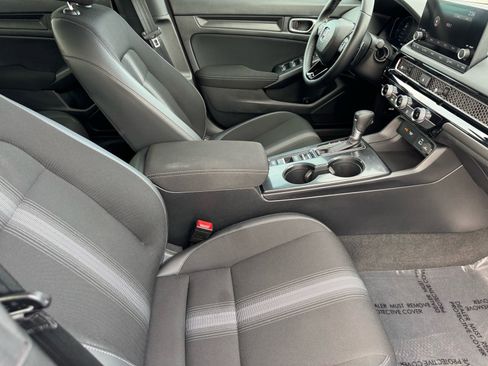 Used 2023 Honda Civic Sport image 14