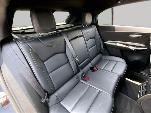 Used 2025 Cadillac XT4 Premium Luxury FWD image 18