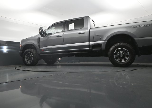 Used 2024 Ford F350 Lariat w/ Lariat Ultimate Package AWD/4WD image 33