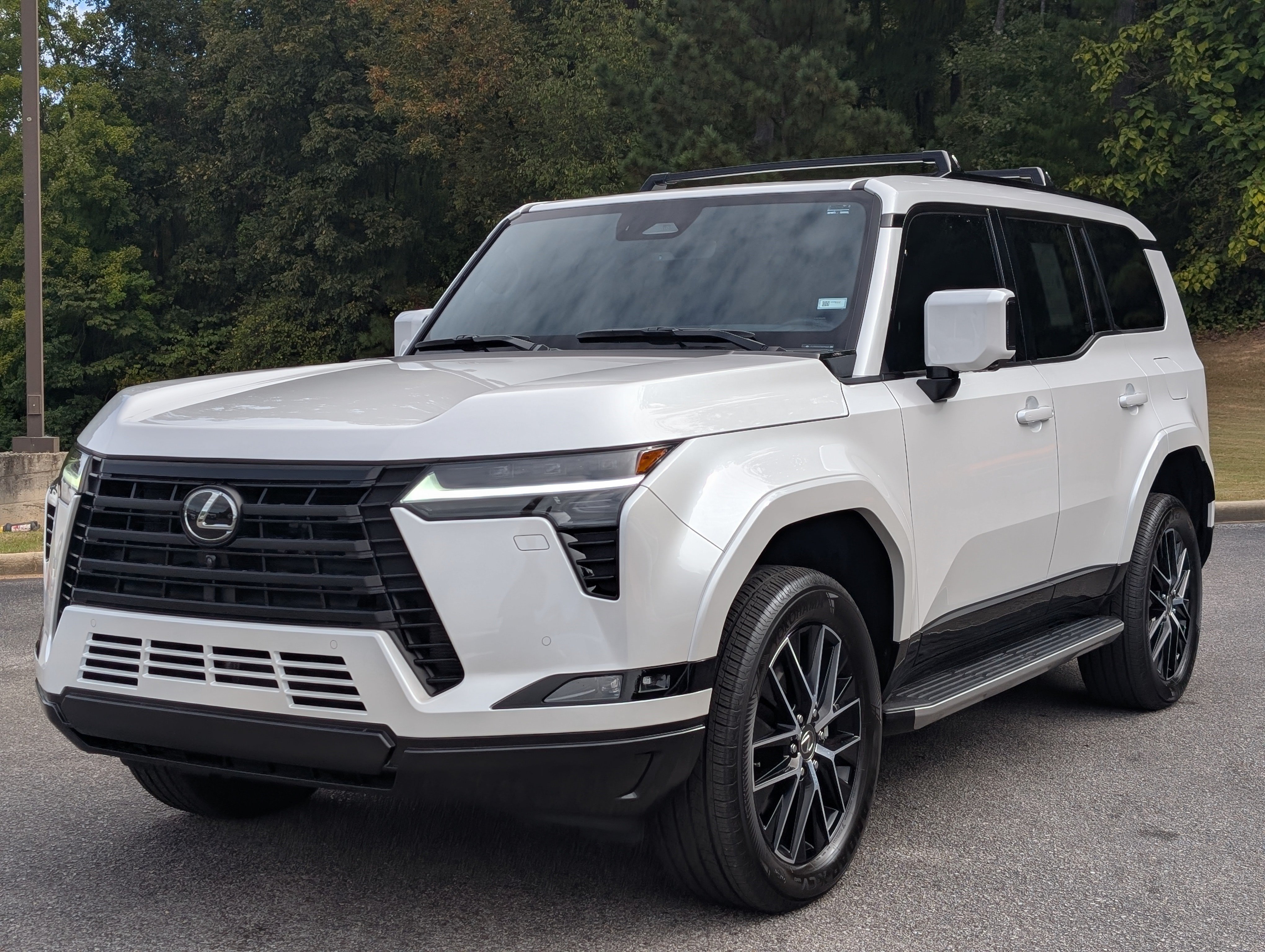 Used 2026 Lexus GX 550 w/ Accessory Package (2T) AWD/4WD image 5