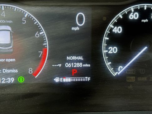 Used 2023 Honda HR-V Sport image 16