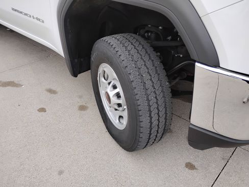 Used 2023 GMC Sierra 2500 Pro w/ Fleet Convenience Package image 27