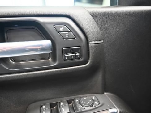Used 2021 Chevrolet Silverado 1500 LTZ AWD/4WD image 26