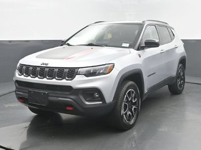 Used 2025 Jeep Compass Trailhawk