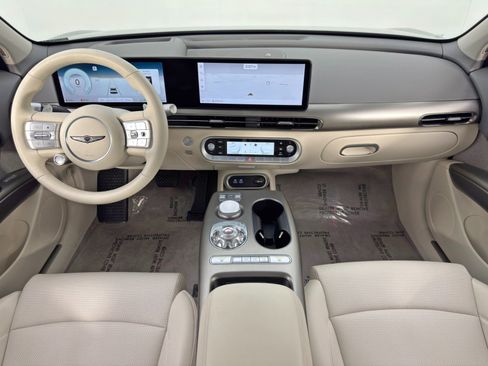 Used 2024 Genesis GV60 RWD w/ Cargo Package image 12