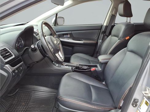 Used 2017 Subaru Crosstrek 2.0i Limited image 12