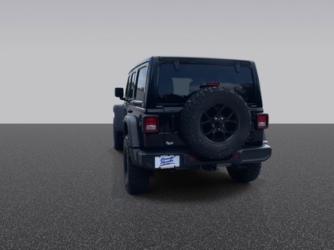 Used 2024 Jeep Wrangler Unlimited Sport AWD/4WD image 8