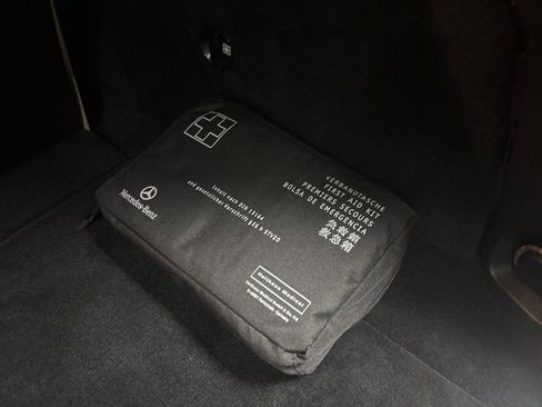 Used 2021 Mercedes-Benz GLS 580 GLS 580 image 6