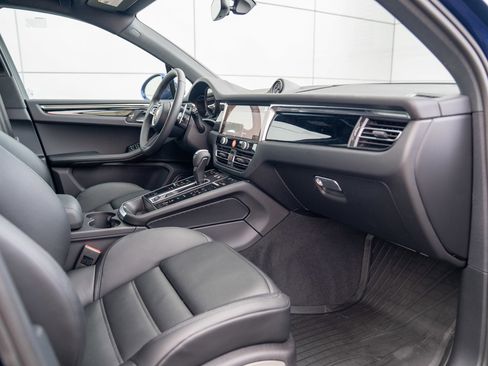 New 2026 Porsche Macan image 27