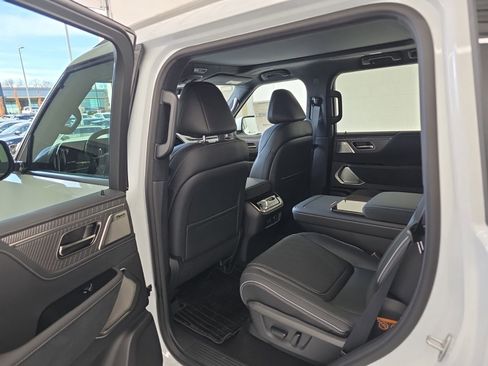 New 2026 INFINITI QX80 Autograph w/ Autograph Exterior Package image 23