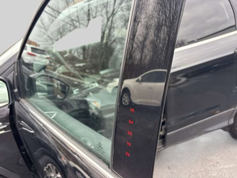 Used 2018 Ford Escape SE w/ SE Sync 3 Package image 8