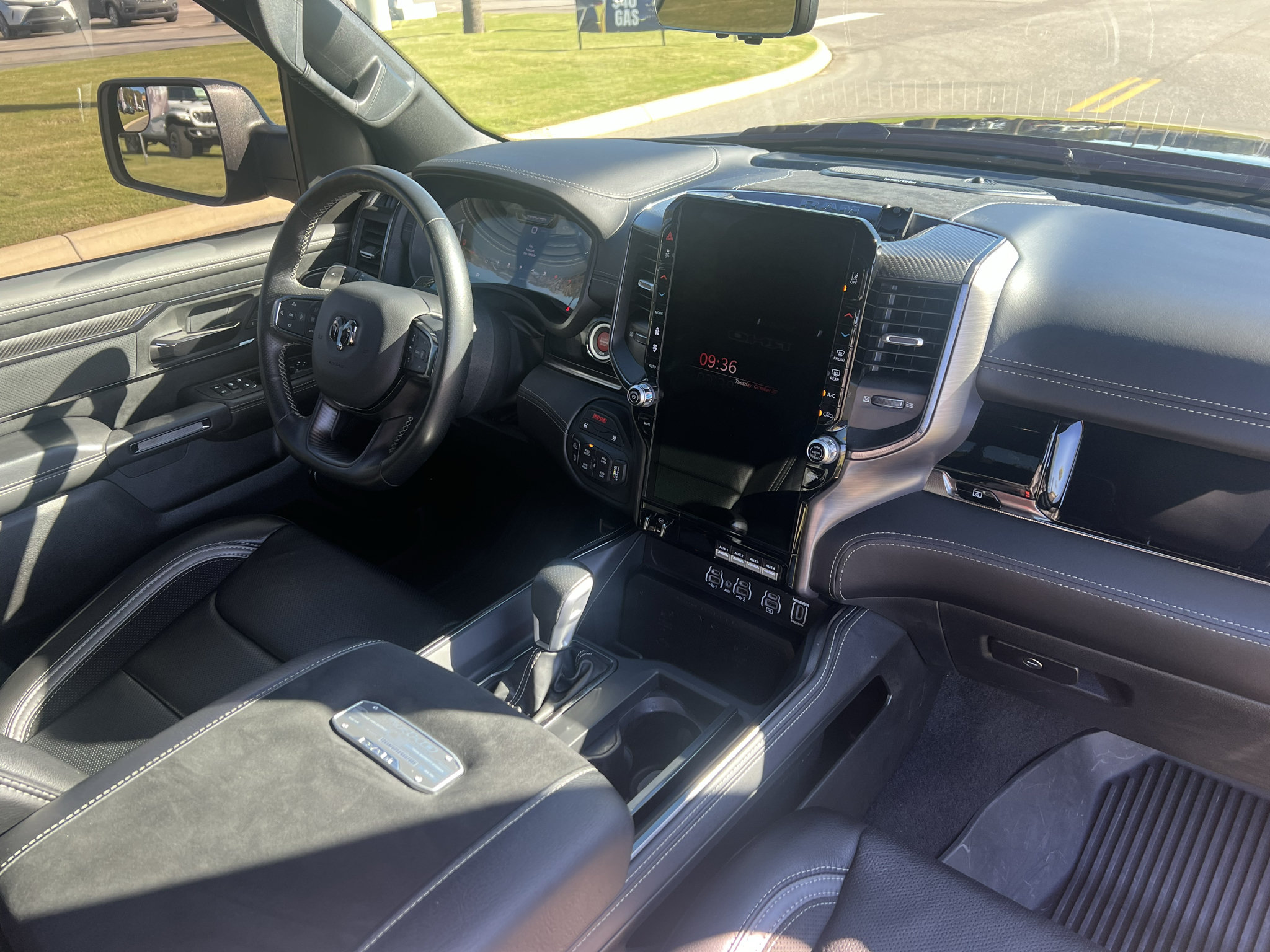Used 2025 RAM 1500 RHO w/ RHO Level 1 Equipment Group AWD/4WD image 17