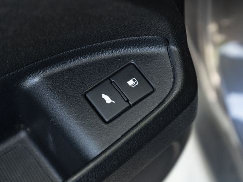 Used 2017 Honda Pilot EX-L image 38
