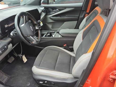 Used 2025 Chevrolet Blazer EV SS w/ Performance Package AWD/4WD image 6