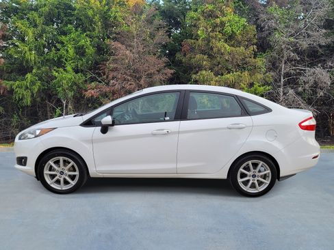 Used 2019 Ford Fiesta SE w/ Equipment Group 201A FWD image 21