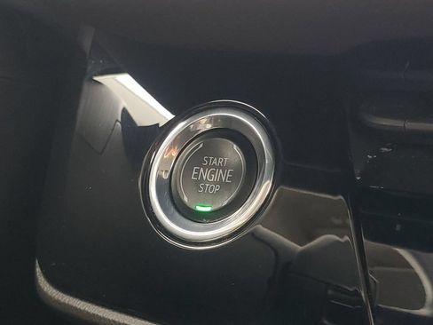 Used 2024 Buick Envision Preferred AWD/4WD image 17