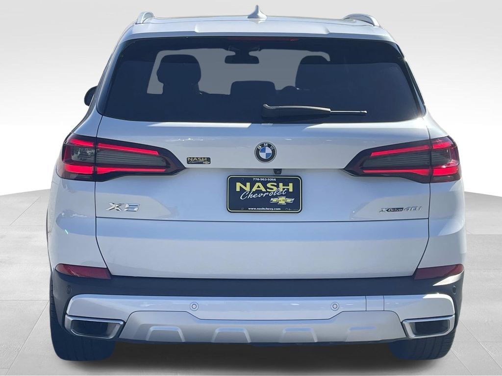 Used 2023 BMW X5 xDrive40i w/ Premium Package AWD/4WD image 4