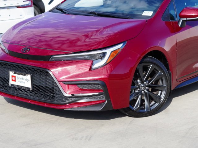 Certified 2025 Toyota Corolla SE FWD image 6