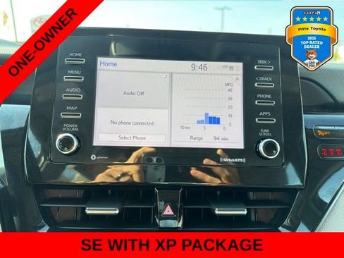 Used 2022 Toyota Camry SE FWD image 17