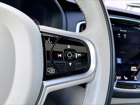 Used 2020 Volvo XC90 T6 Inscription w/ Protection Package AWD/4WD image 13