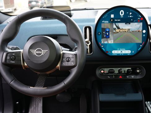 Used 2025 MINI Cooper Countryman S w/ Comfort Package Max image 20