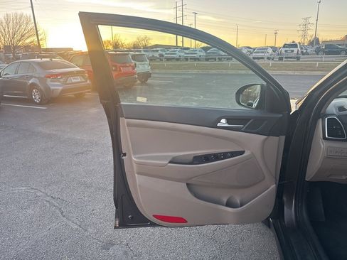 Used 2020 Hyundai Tucson Value image 9
