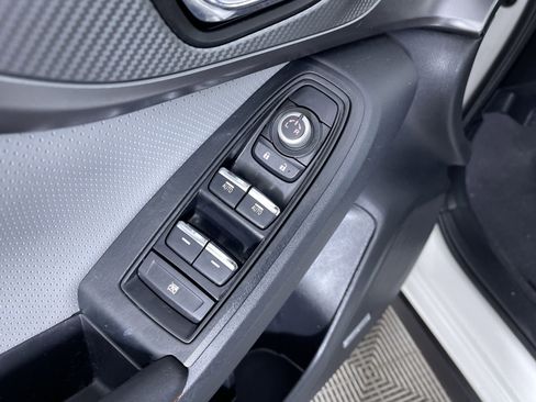 Used 2023 Subaru Crosstrek 2.5i Limited w/ Popular Package #3 image 14