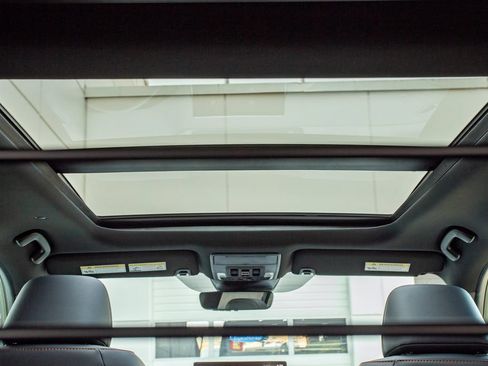 New 2026 Honda Pilot TrailSport image 13