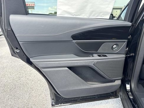 New 2026 Lincoln Nautilus Premier w/ Equipment Group 102A image 13