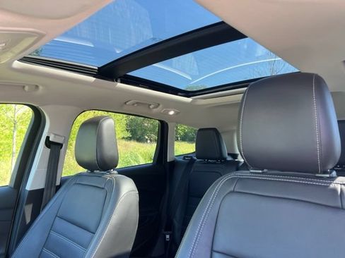 Used 2018 Ford Escape SEL AWD/4WD image 15