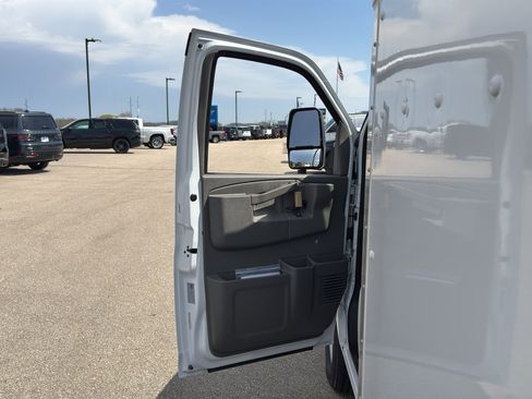 New 2025 Chevrolet Express 3500 w/ Power Convenience Package RWD image 9