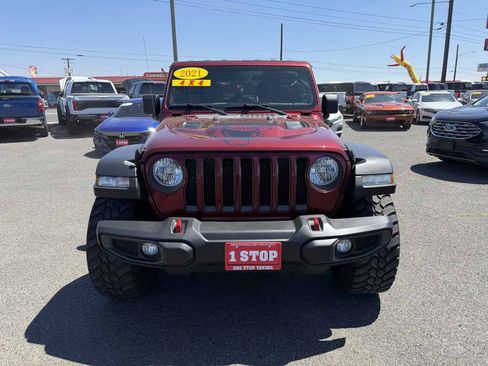 Used 2021 Jeep Wrangler Unlimited Rubicon AWD/4WD image 2