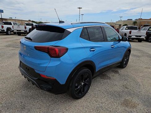 Used 2026 Buick Encore GX Sport Touring w/ Comfort Package image 5